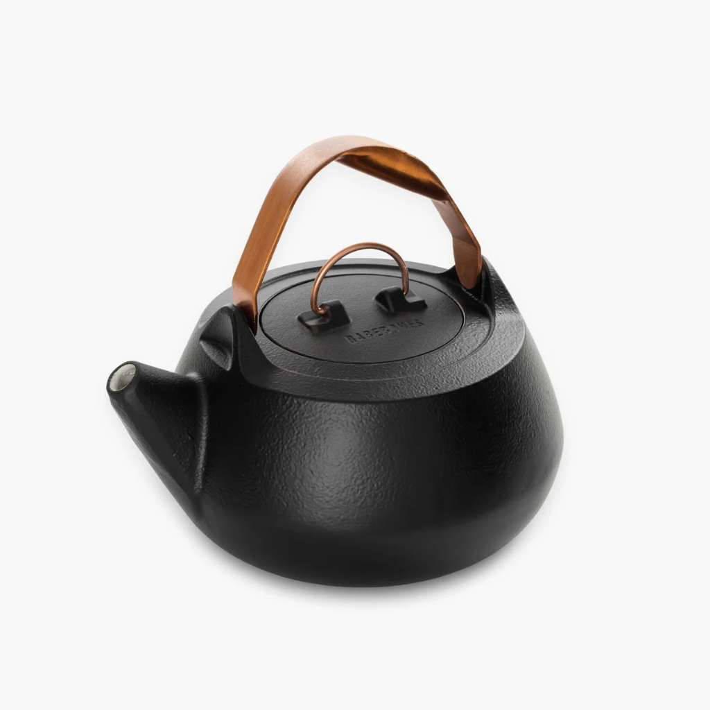 Teekanne Enamel Lined Cast Iron Teapot Barebones